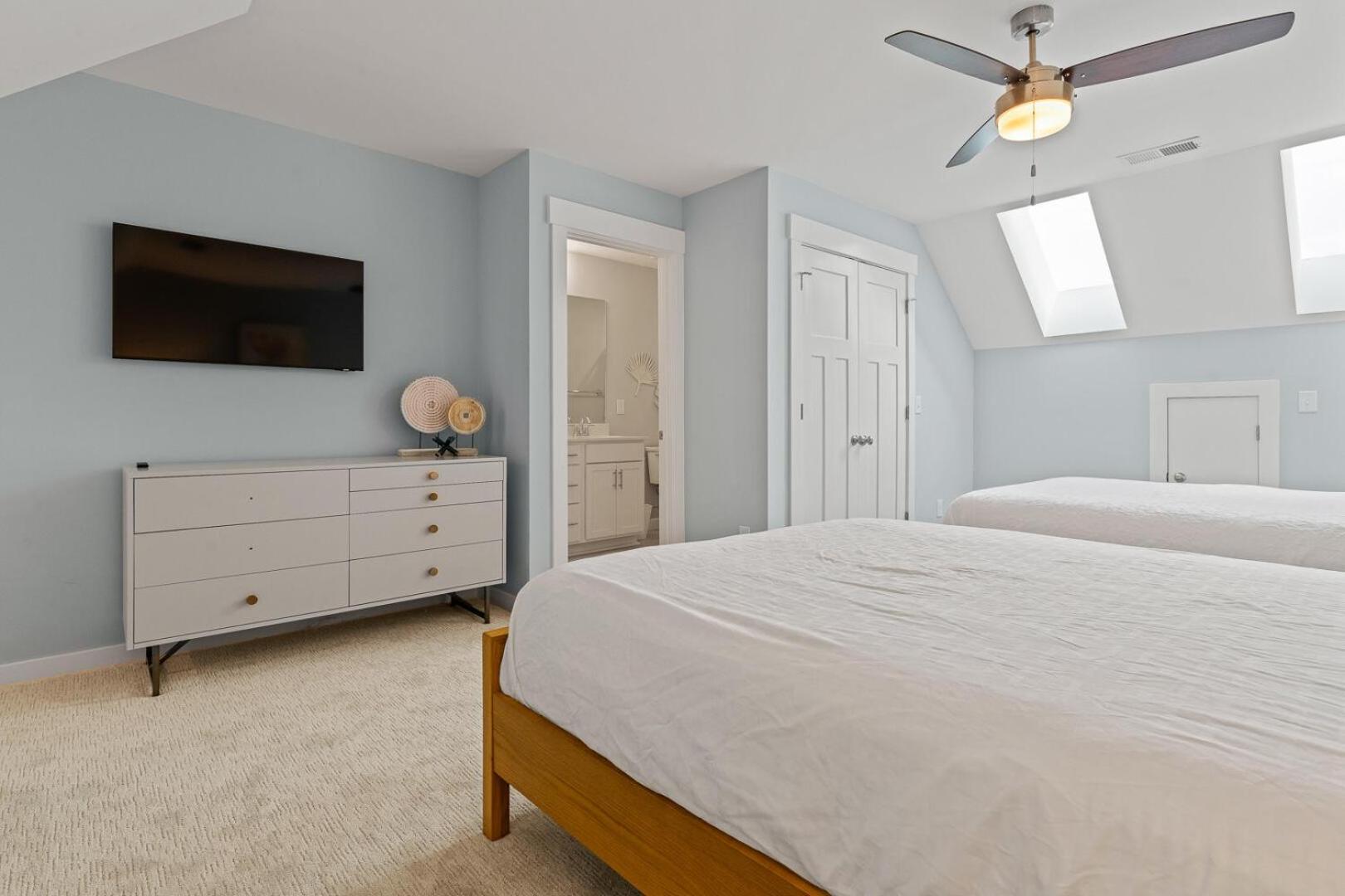 Cambridge Reserve At Bermuda Bay By Kees Vacations Apart-hotel Kill Devil Hills